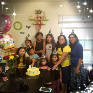 Meet your Posher, Julissa